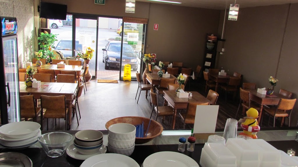 Cafeteria Plus (Curries, Charcoal Chicken, Kebabs, Biryani) | cafe | 14/32 Balgonie Ave, Girrawheen WA 6064, Australia | 0469665427 OR +61 469 665 427