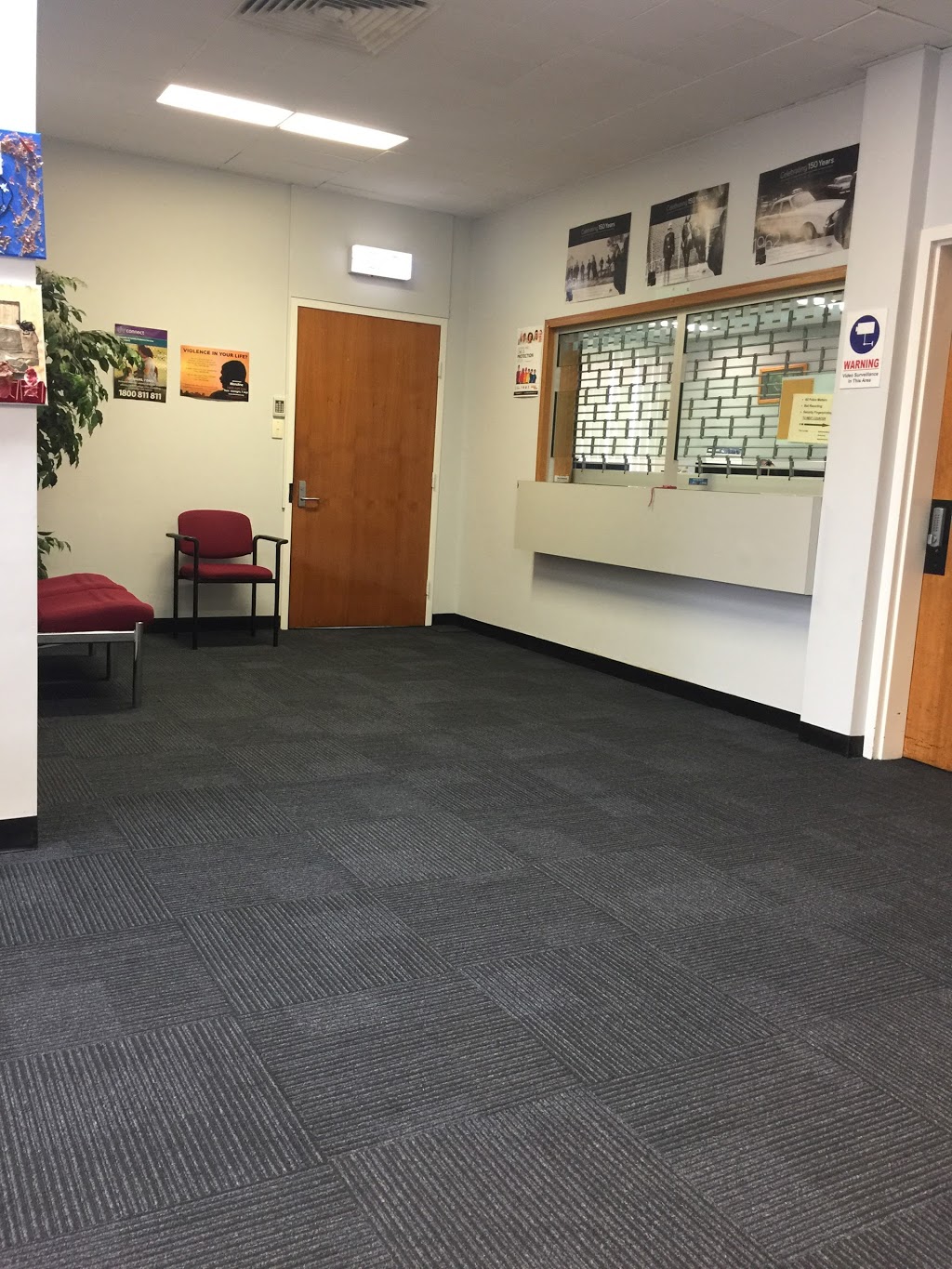 Dutton Park Police Station | 150 Annerley Rd, Dutton Park QLD 4102, Australia | Phone: (07) 3020 8111