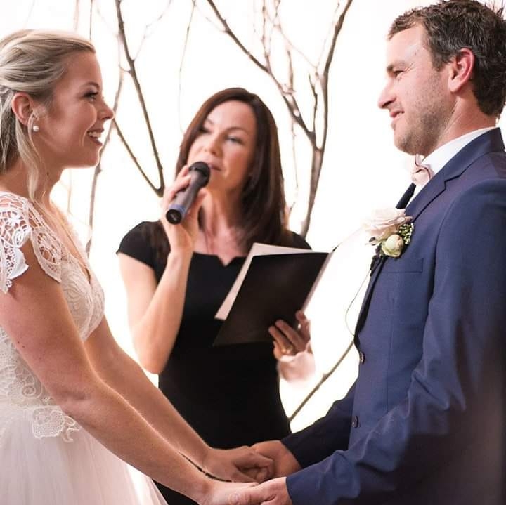 Stacey Morris Marriage Celebrant | 1 Mons Rd, Buderim QLD 4556, Australia | Phone: 0417 115 572