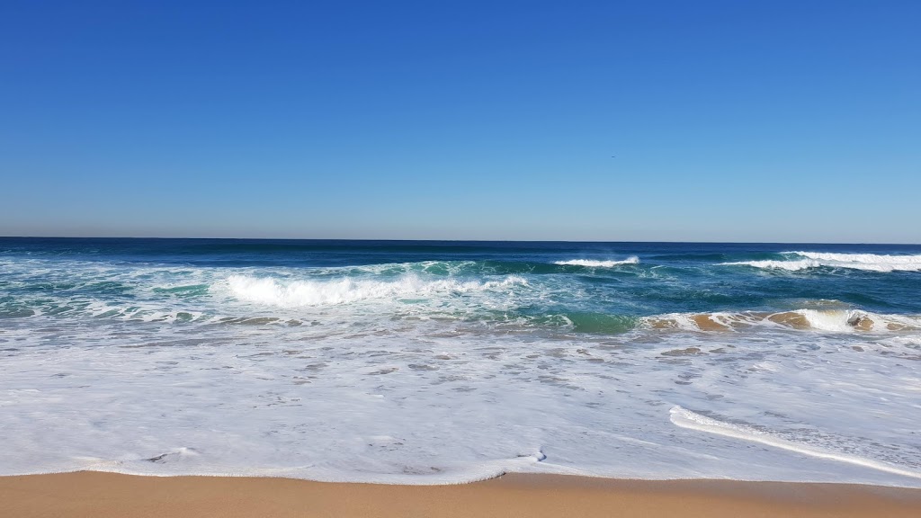 Wanda Sand Dunes Meeting Point | Bate Bay Rd, Cronulla NSW 2230, Australia