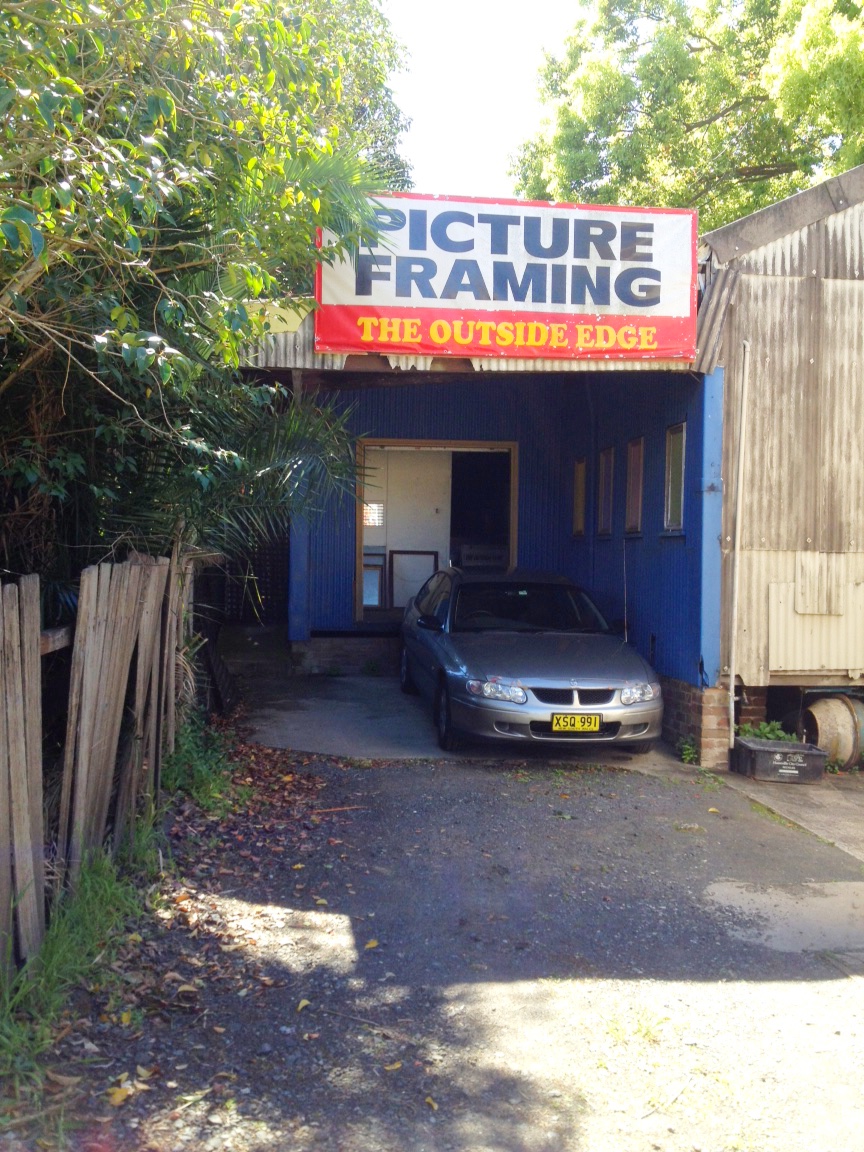 Outside Edge Picture Framing | store | 498B Forest Rd, Penshurst NSW 2222, Australia | 0295803804 OR +61 2 9580 3804