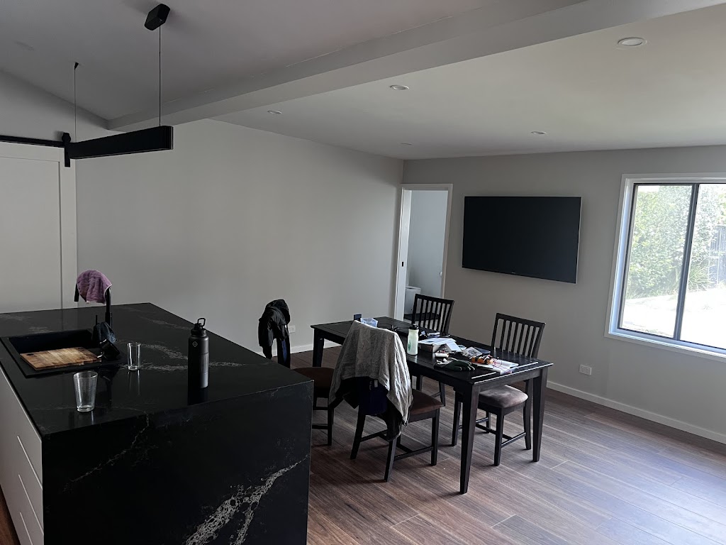 All Fox Interiors | 33 Taminga Rd, Cliftleigh NSW 2321, Australia | Phone: 0411 574 887