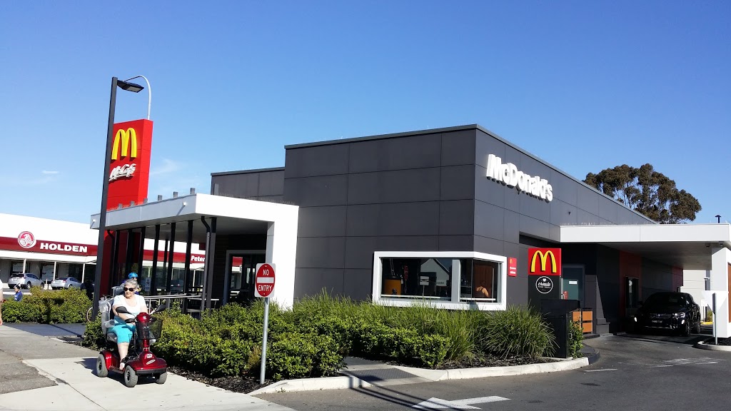 McDonalds Port Adelaide | 1 Baynes Pl, Port Adelaide SA 5015, Australia | Phone: (08) 8447 2385