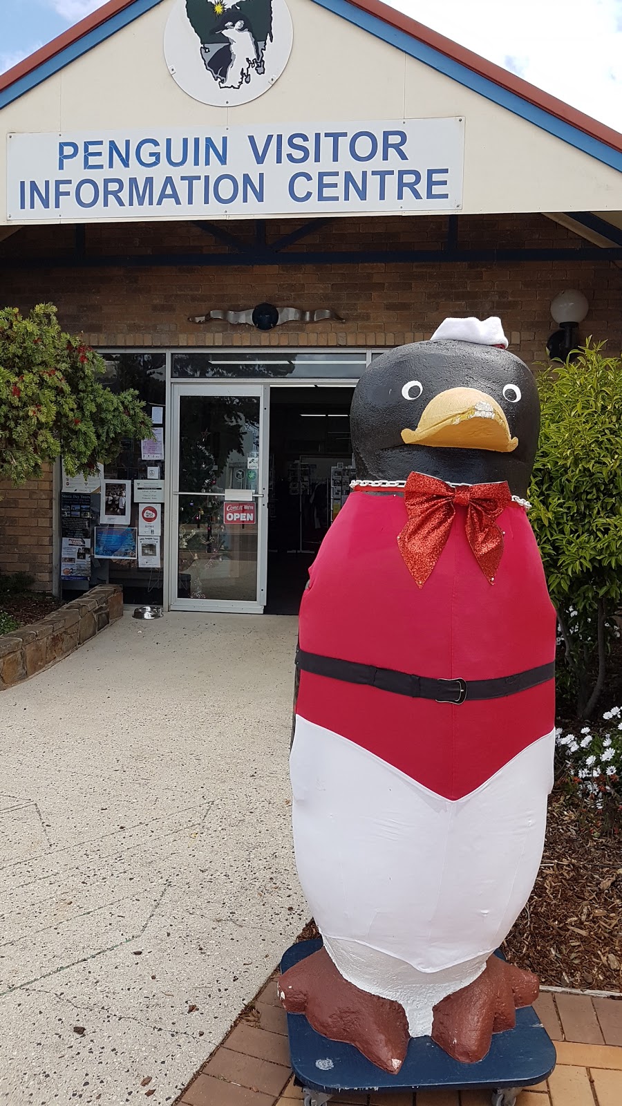 Penguin Visitor information Centre | Service Centre, 78 Main Rd, Penguin TAS 7316, Australia | Phone: (03) 6437 1421