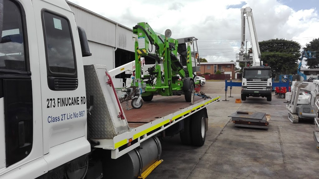 Capalaba Tilt Trays and Towing Service | 273 Finucane Rd, Alexandra Hills QLD 4161, Australia | Phone: 0418 731 101