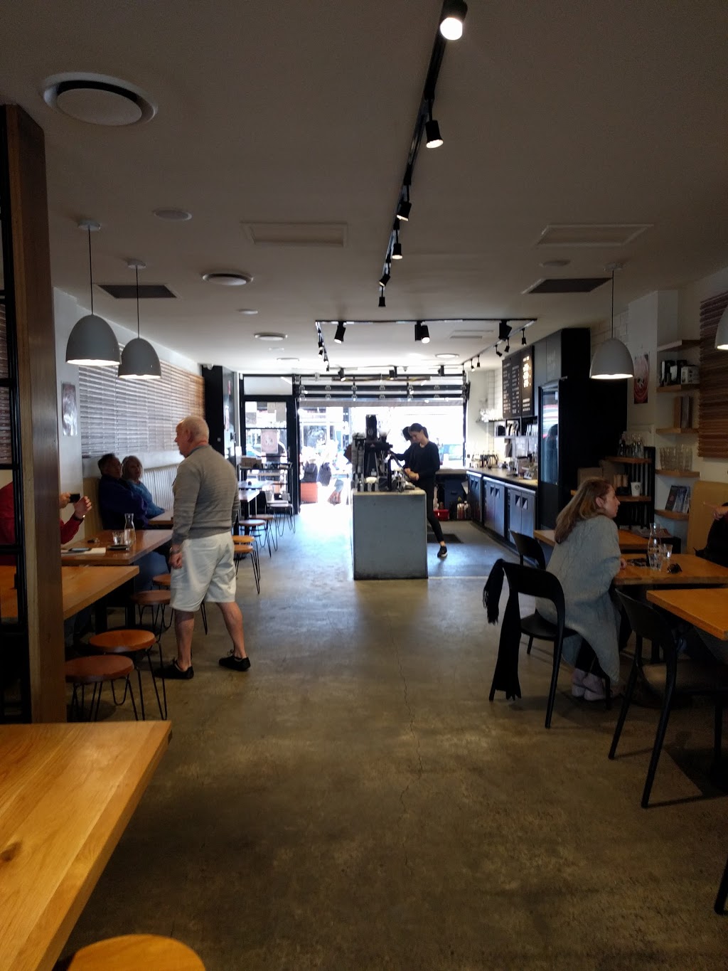 Back & Forth | cafe | 100 Edinburgh Rd, Castlecrag NSW 2068, Australia | 0299580333 OR +61 2 9958 0333