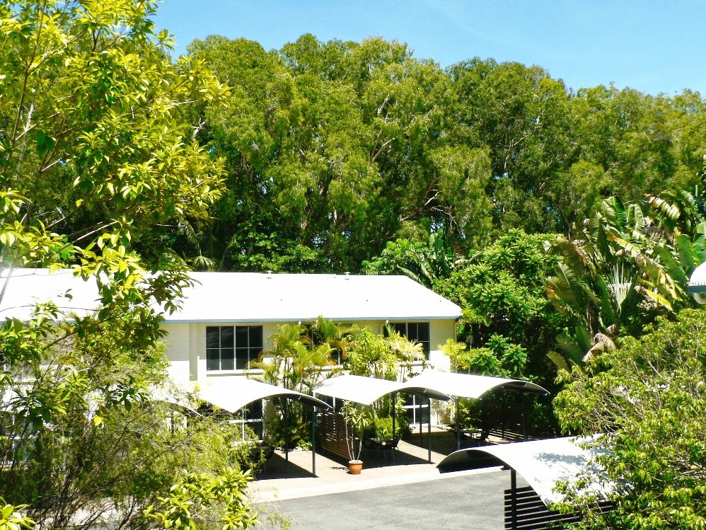 At The Mango Tree Holiday Apartments | 91 Davidson St, Port Douglas QLD 4877, Australia | Phone: (07) 4099 5677