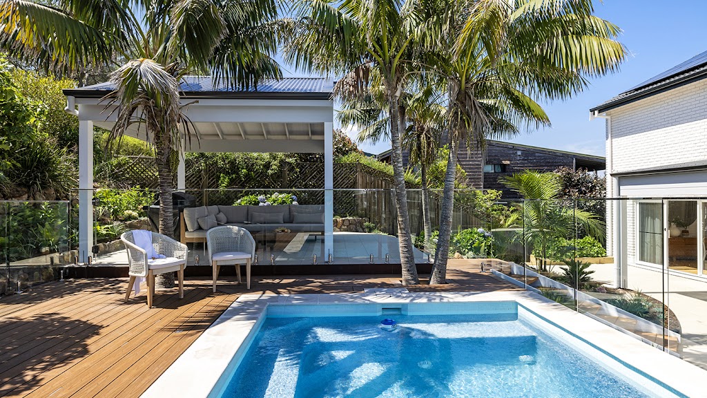 Sea Essence On Kingsley | 26 Kingsley Dr, Boat Harbour NSW 2316, Australia | Phone: (02) 4044 5021
