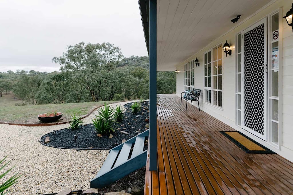 Murrindindi Executive Retreat | 415 Ti Tree Creek Rd, Yea VIC 3717, Australia | Phone: 0419 884 784