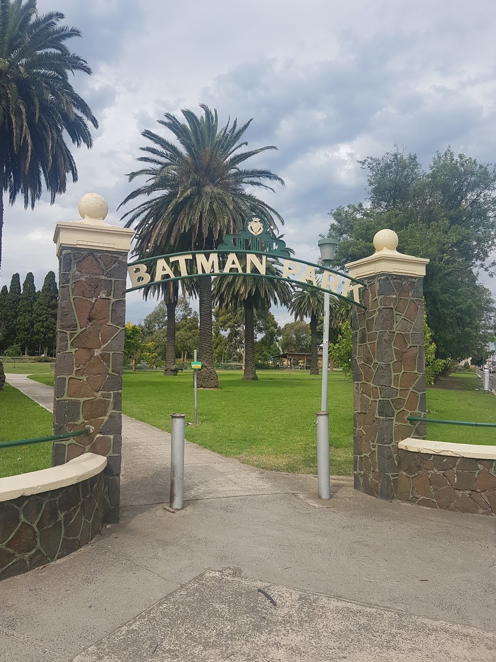 Batman Park | park | St Georges Rd & Arthurton Rd, Northcote VIC 3070, Australia | 0384708888 OR +61 3 8470 8888