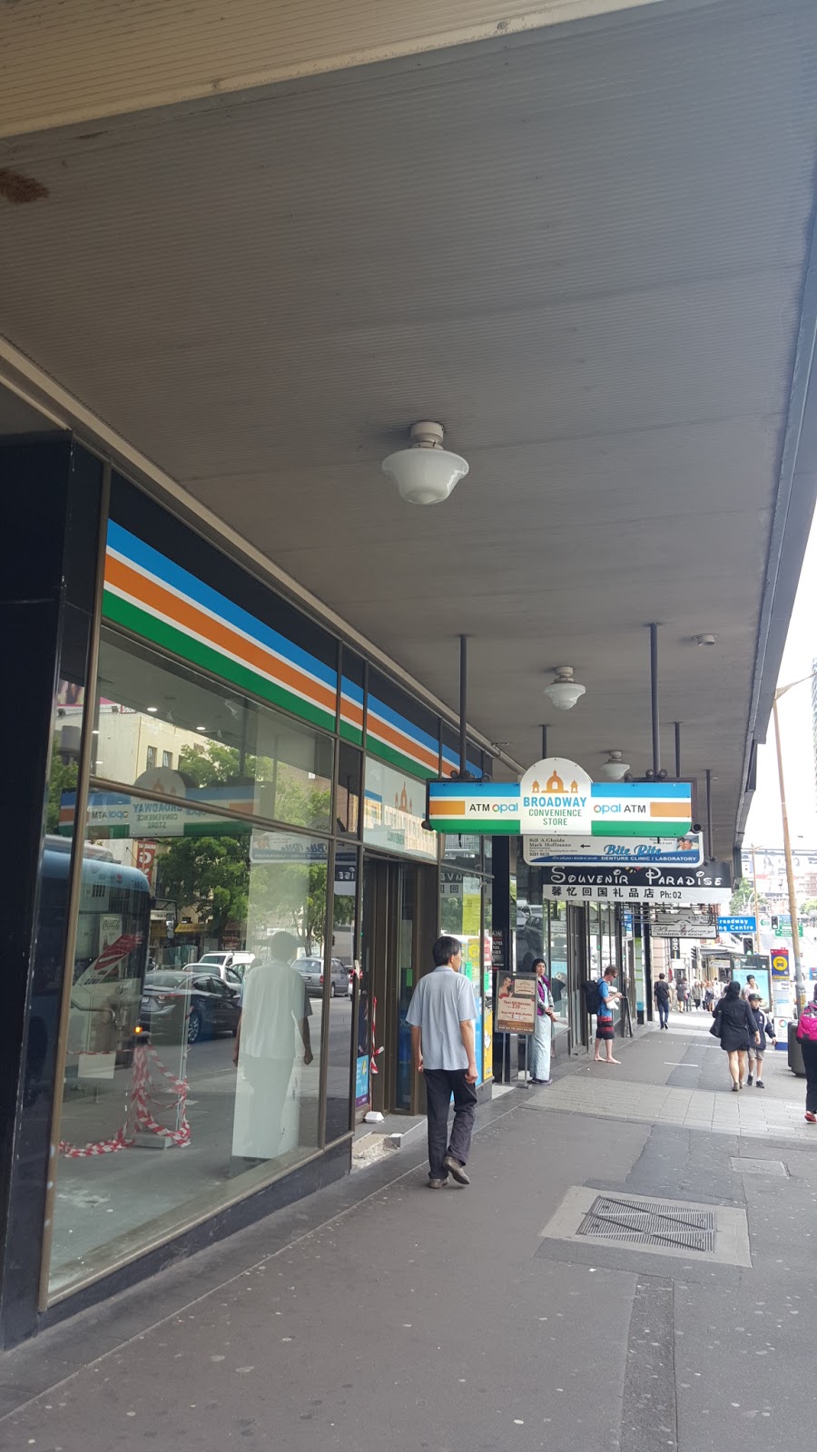 Broadway Convenience Store | Shop 9/185-211 Broadway, Ultimo NSW 2007, Australia | Phone: (02) 9211 3944