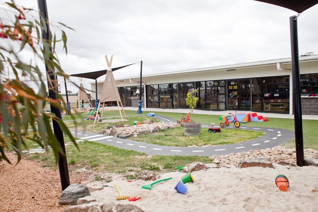 Kororoit Creek YMCA Early Learning Centre | school | 5 Millport Dr, Burnside Heights VIC 3023, Australia | 0383580700 OR +61 3 8358 0700