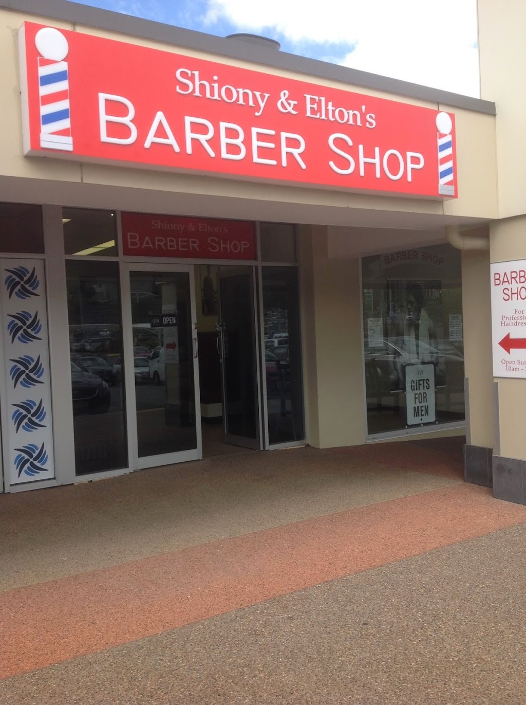 Shiony & Eltons Barber Shop | 13/841 Moggill Rd, Kenmore QLD 4069, Australia | Phone: (07) 3878 6814