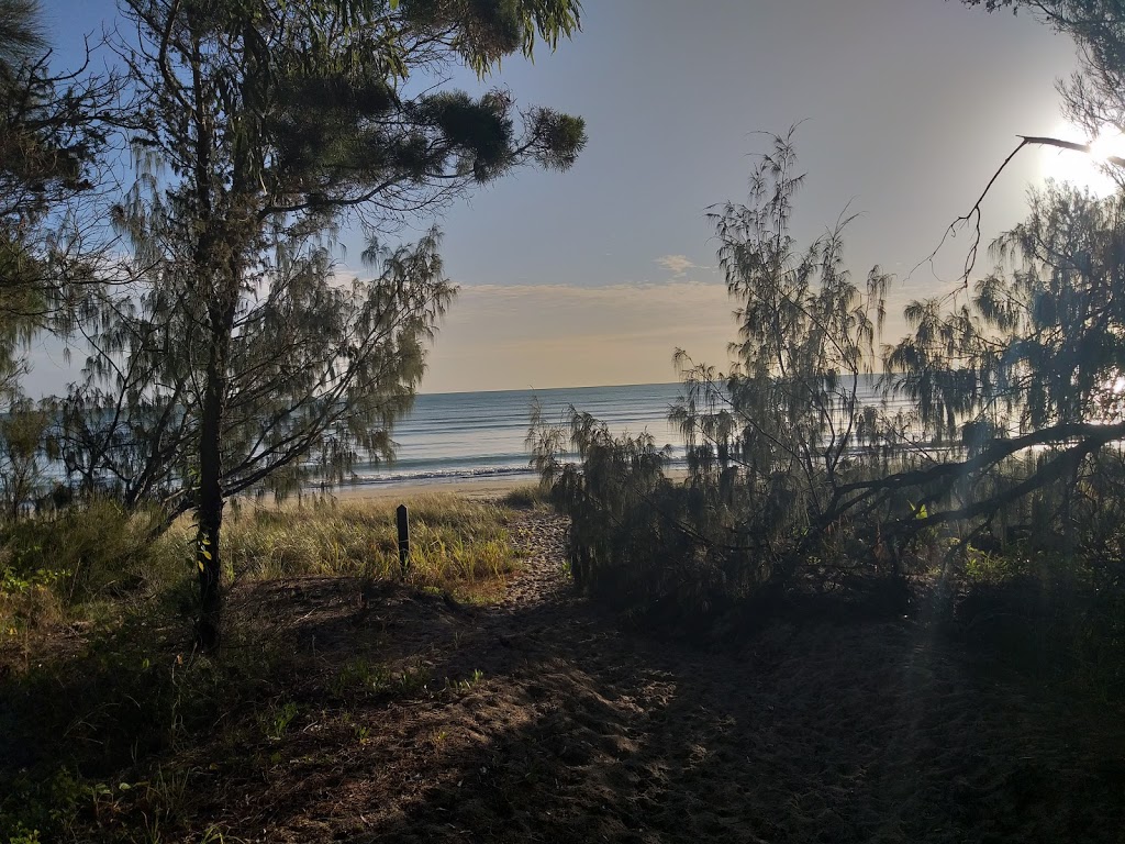 Toogoom 04 Beach Access | park | Kalinda Ct, Toogoom QLD 4655, Australia