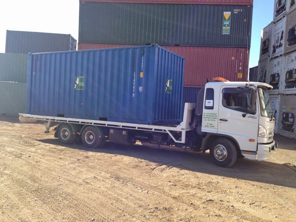 Truck and machinery transport | 20 Brisbane Rd, Campbelltown NSW 2560, Australia | Phone: 0418 220 228