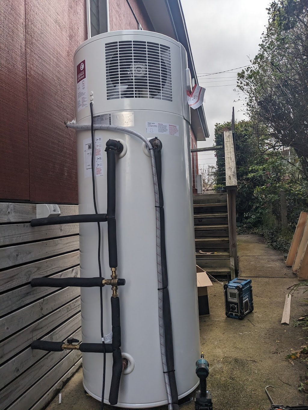 Toms Plumbing | 17 Regency Dr, North Wonthaggi VIC 3995, Australia | Phone: 0447 841 841