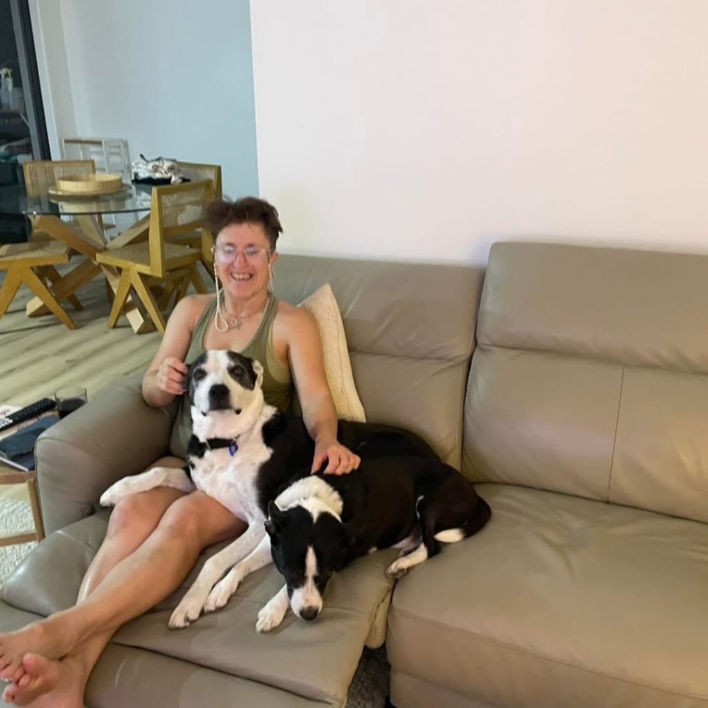 SIT N PLAY | 31 Whytecliffe Parade, Woody Point QLD 4019, Australia | Phone: 0418 206 211