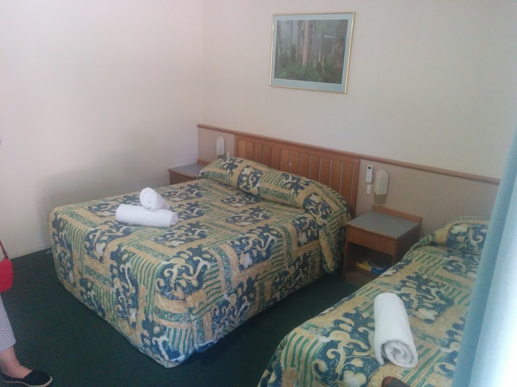 Sovereign Motel Wollongong | restaurant | Figtree NSW 2525, Australia | 0242711122 OR +61 2 4271 1122