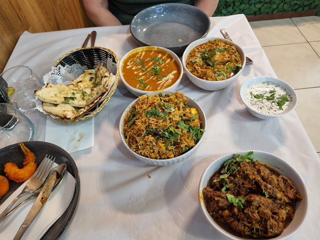 ROYAL INDIAN CLUB | 284 Campbell St, Swan Hill VIC 3585, Australia | Phone: 0413 074 516