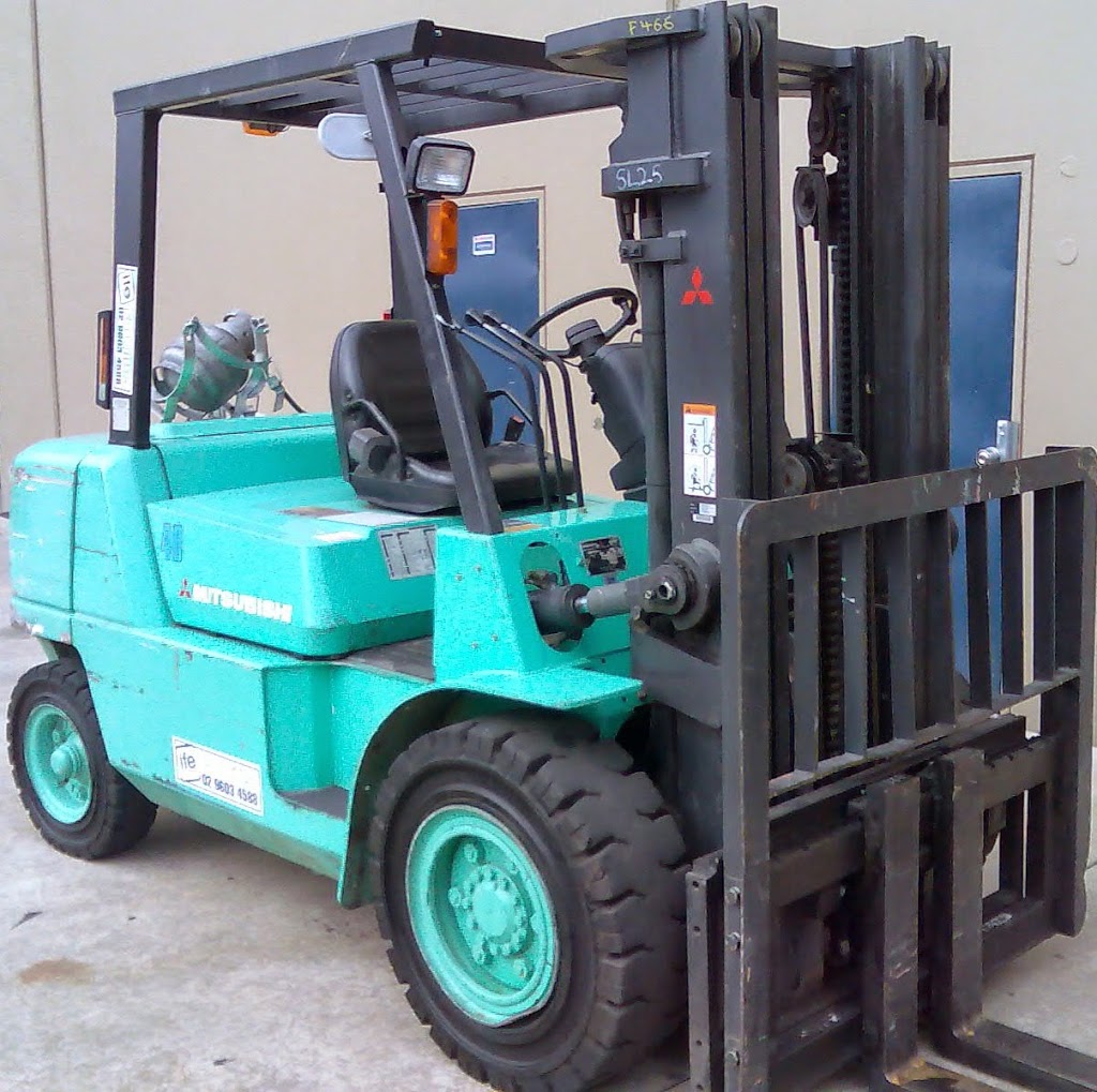 ife Forklifts | 3/58 Stennett Rd, Ingleburn NSW 2565, Australia | Phone: 1300 138 620