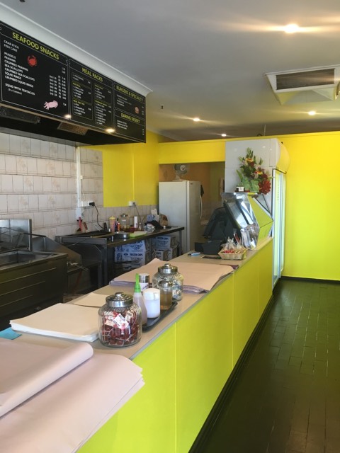 Wapi and Spud Fish & Chips | meal takeaway | Beechboro Central Shopping Centre, shop 13/412 Beechboro Rd N, Morley WA 6062, Australia | 0893772677 OR +61 8 9377 2677