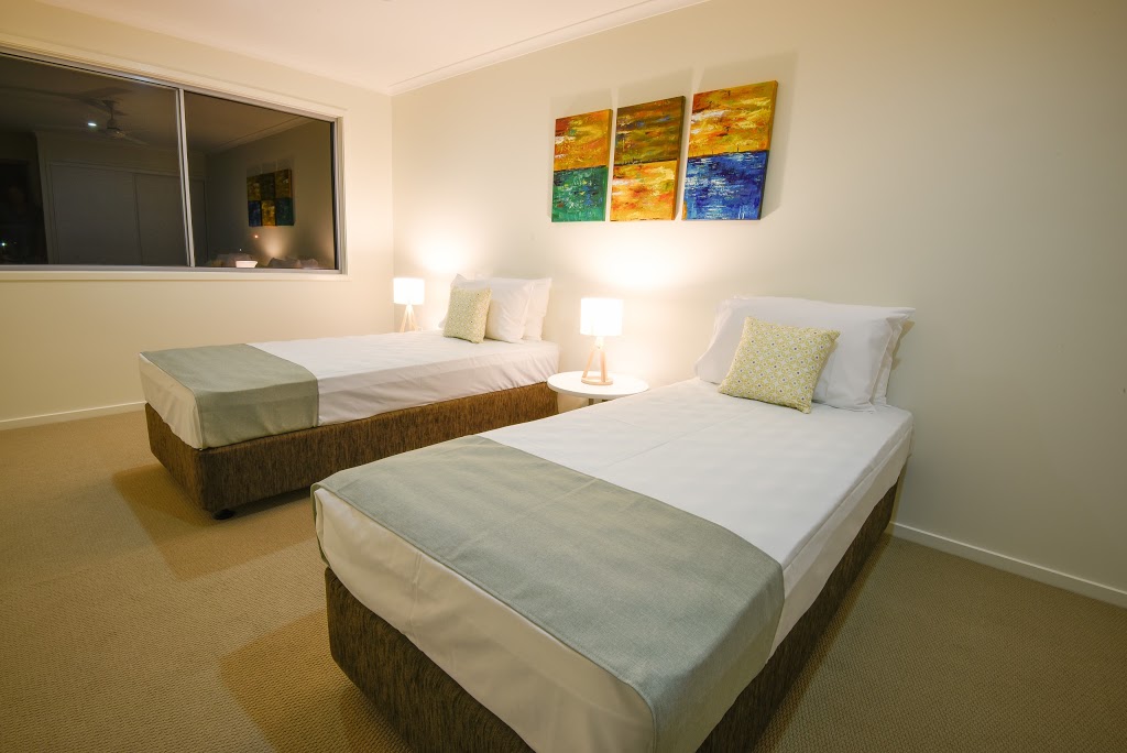 Direct Hotels - Breeze on Brightwater | 1 Hibbertia St, Mountain Creek QLD 4557, Australia | Phone: (07) 5408 4422