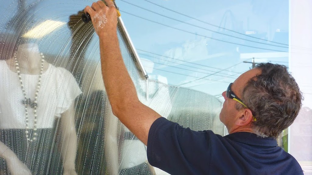 Murrays Window and Pressure Cleaning | 12 Lynn Cl, Mornington VIC 3931, Australia | Phone: 0412 110 354