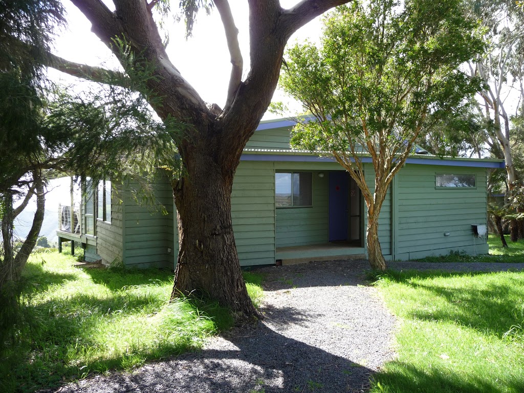 Claerwen Retreat | 480 Tuxion Rd, Apollo Bay VIC 3233, Australia | Phone: (03) 5237 7064