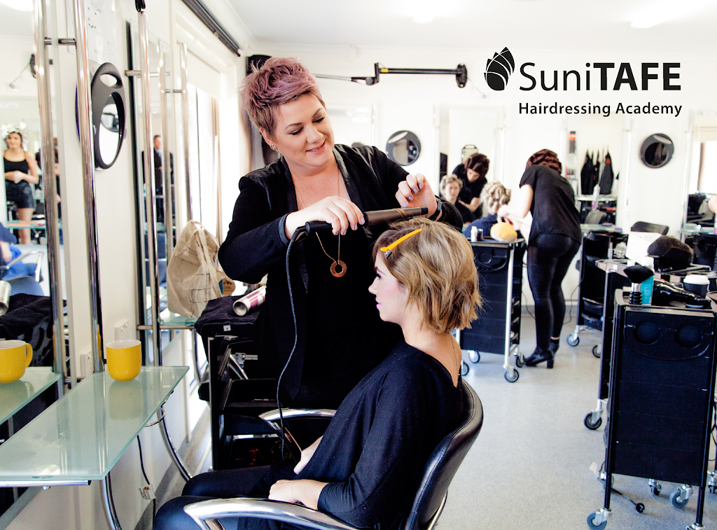 SuniTAFE Hair Salon | hair care | 453 Benetook Ave, Mildura VIC 3500, Australia | 0350221541 OR +61 3 5022 1541