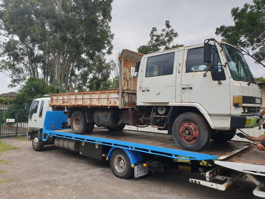 Mid Coast Car Removals | 22 Sturt St, South West Rocks NSW 2431, Australia | Phone: 0433 208 600