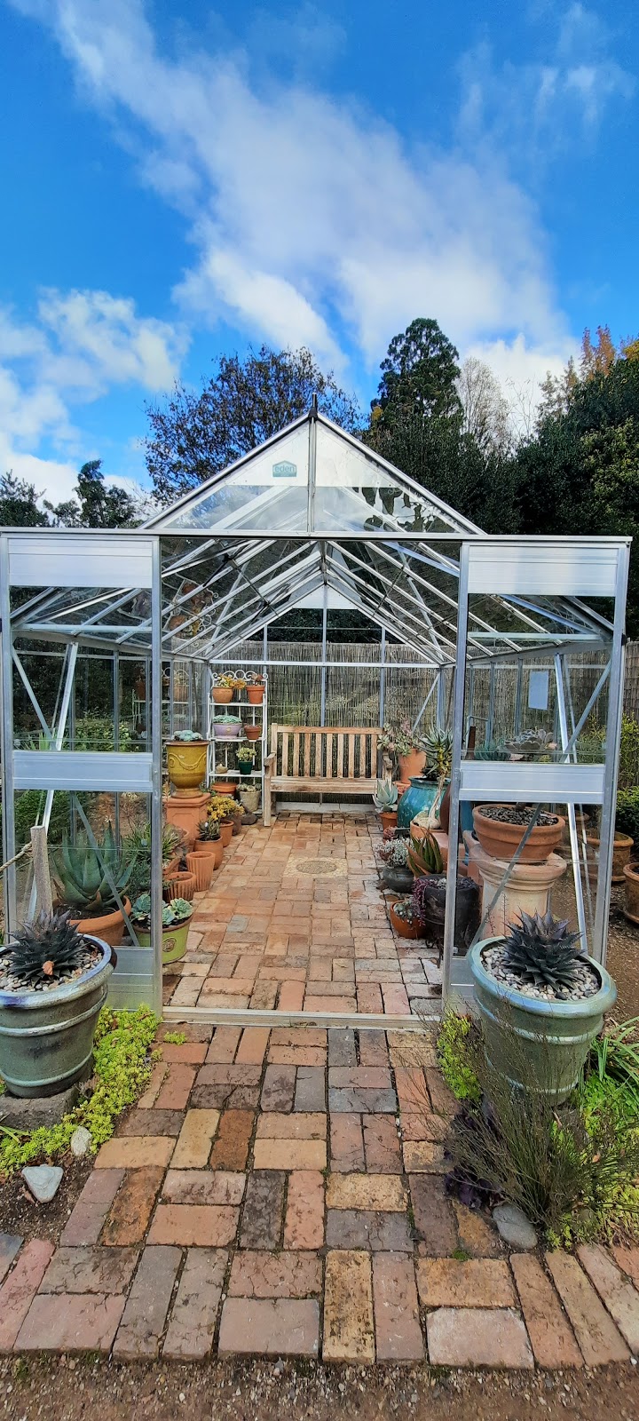 Cloudehill Garden & Nursery | 89 Olinda-Monbulk Rd, Olinda VIC 3788, Australia | Phone: (03) 9751 1009