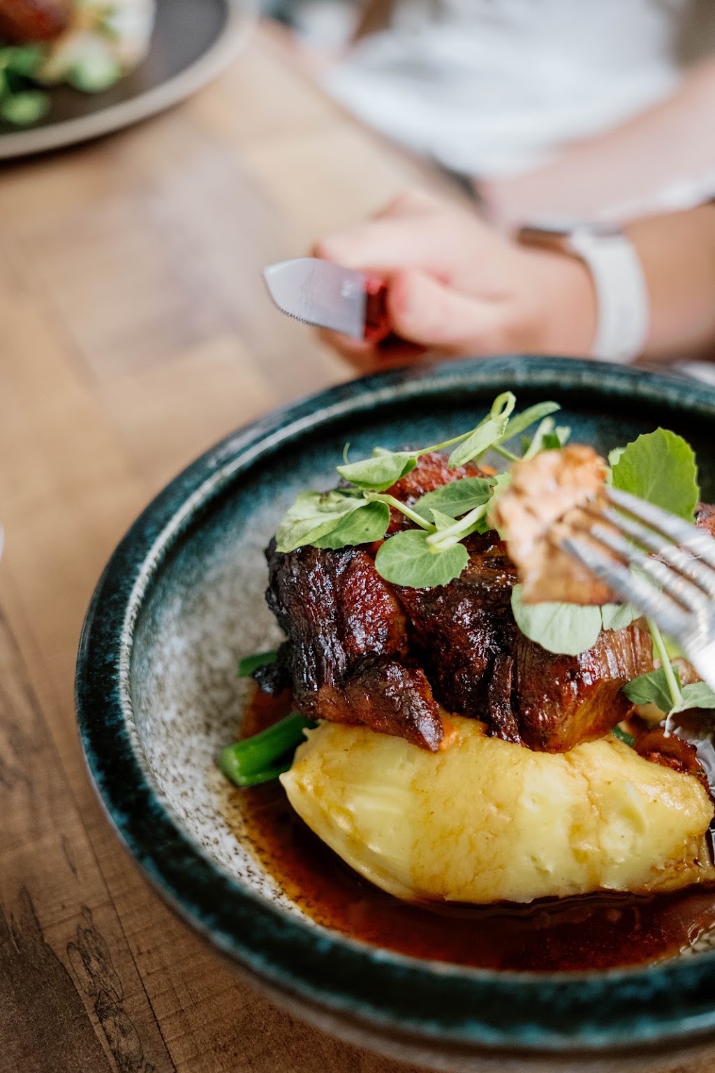 Arena Bar and Bistro | 91 Inglis St, West Bendigo VIC 3550, Australia | Phone: (03) 5440 6200