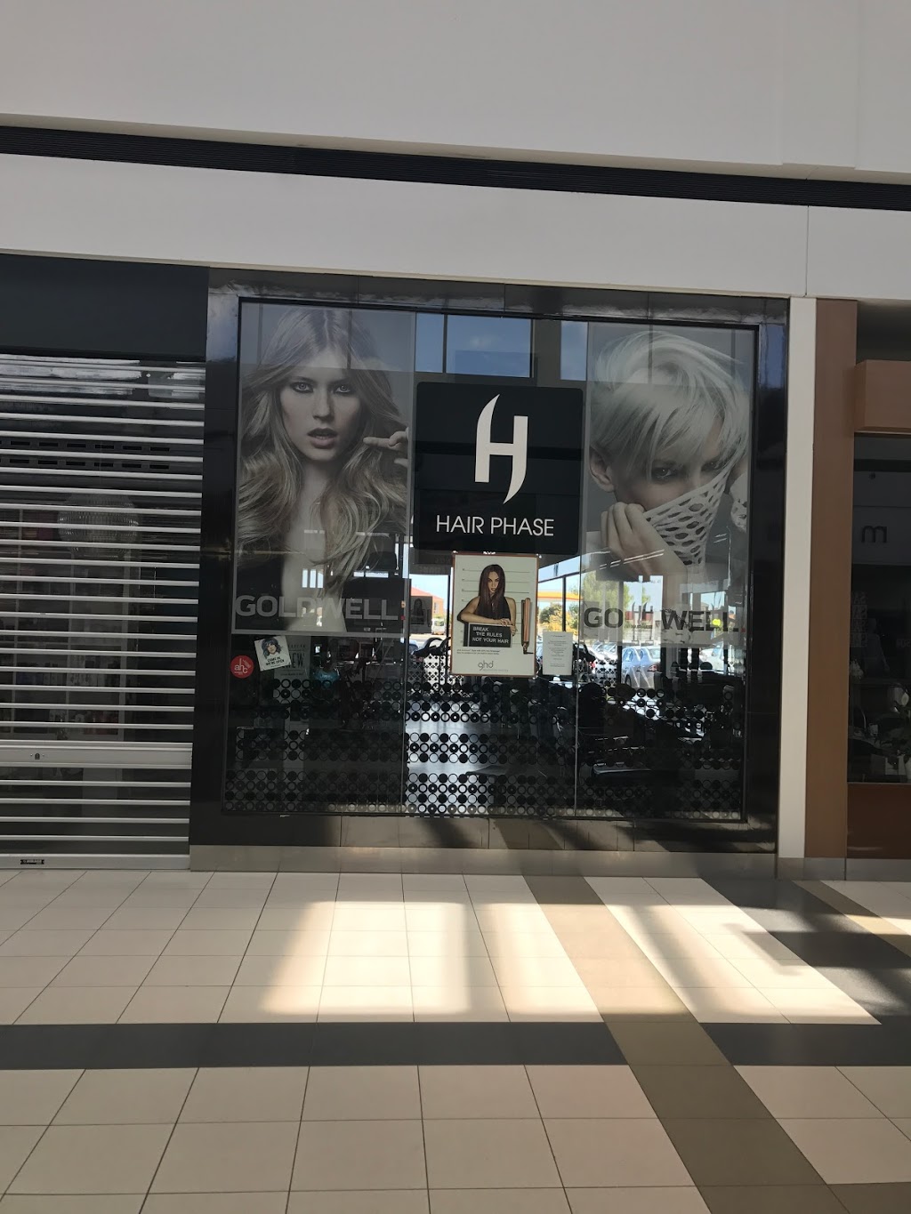 Hair Phase Sanctuary Lakes | hair care | Sanctuary Lakes Shopping Centre, 41/300 Point Cook Rd, Point Cook VIC 3030, Australia | 0393953834 OR +61 3 9395 3834