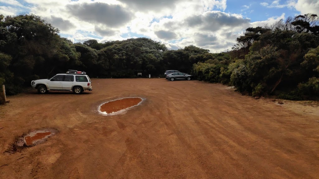 Car Park Elephant Rock | Unnamed Road, William Bay WA 6333, Australia