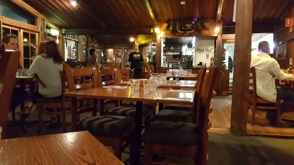 Kellys Bar & Kitchen | restaurant | 1510 Mount Dandenong Tourist Rd, Olinda VIC 3788, Australia | 0397511056 OR +61 3 9751 1056