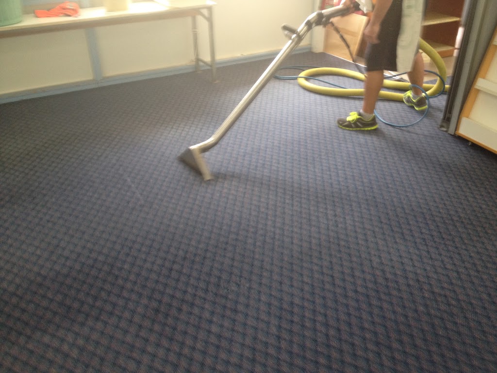 Redback Carpet Cleaning - Carpet & Upholstery Cleaning | laundry | Ross River Rd, Mundingburra QLD 4812, Australia | 0747727788 OR +61 7 4772 7788