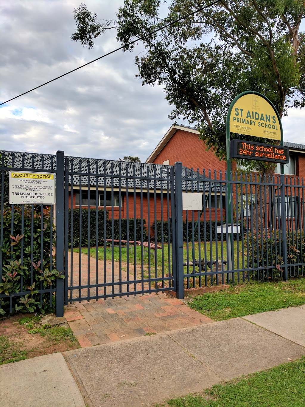 St Aidan’s Primary School | school | 1/5 Adelaide St, Rooty Hill NSW 2766, Australia | 0288869800 OR +61 2 8886 9800