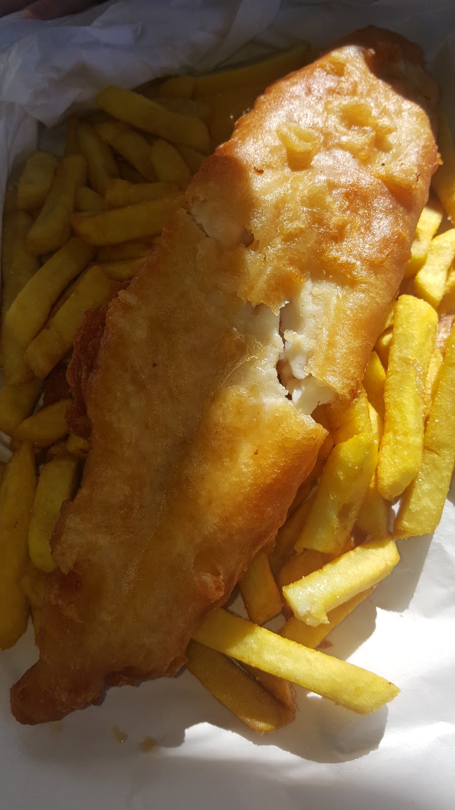 BritFish and Chips | meal takeaway | 3/44 Cribb St, Landsborough QLD 4550, Australia | 0754399180 OR +61 7 5439 9180