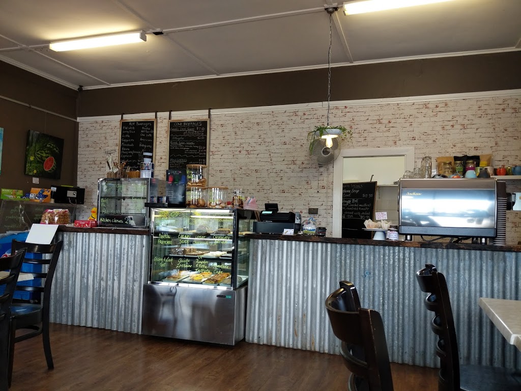 Rustik Rainbow Cafe | 30 Albany Hwy, Williams WA 6391, Australia | Phone: (08) 9885 1845