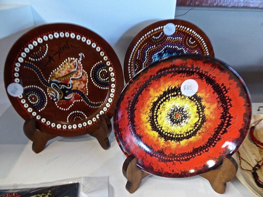 Jellurgal Aboriginal Cultural Centre | art gallery | 1711 Gold Coast Hwy, Burleigh Heads QLD 4220, Australia | 0755255955 OR +61 7 5525 5955