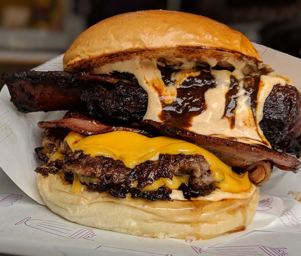 Sneaky Burger | restaurant | Albion Park Rail NSW 2527, Australia | 0242052956 OR +61 2 4205 2956