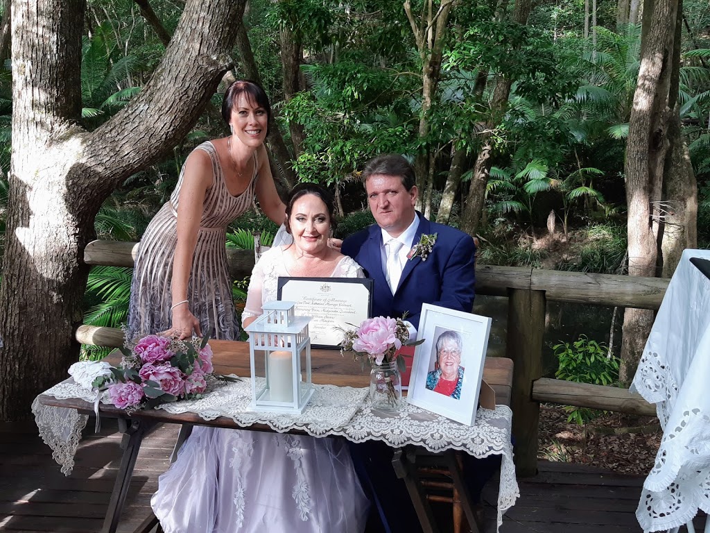 Lisa Point Civil Celebrant | Murray Grey Dr, Tamborine QLD 4270, Australia | Phone: 0412 722 579