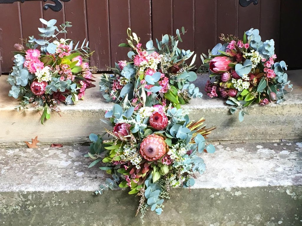 Pineapple Posies | florist | 3 Kingsbury Cct, Bowral NSW 2576, Australia