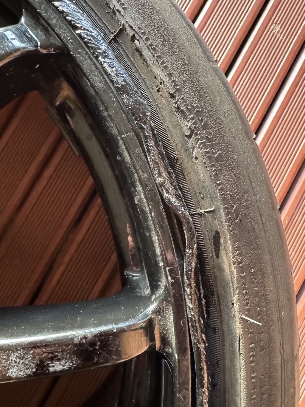 CJ Alloy Mag Wheel Repair | 7 Maurice Rd, Murray Bridge SA 5253, Australia | Phone: 0409 656 973