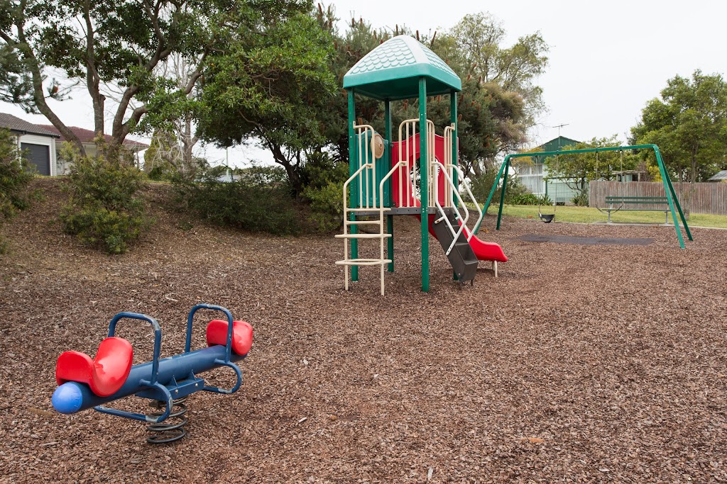 Hooper Street Park Playground | point of interest | 1A Hooper St, Charlestown NSW 2290, Australia | 0249210333 OR +61 2 4921 0333