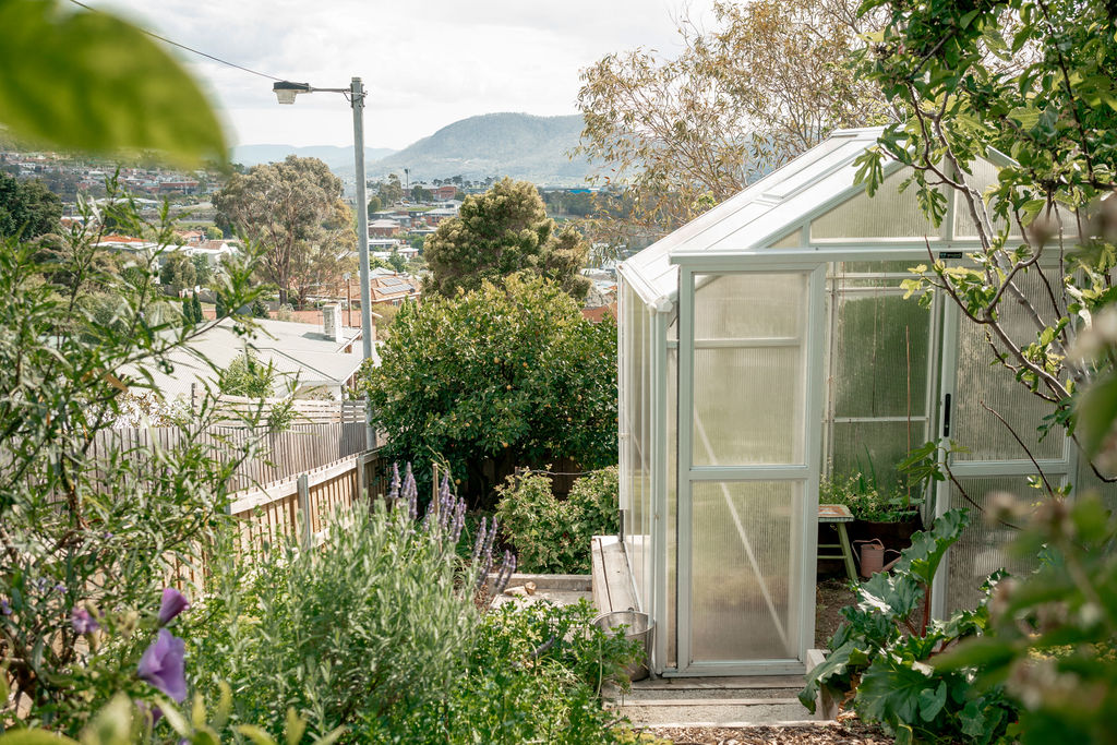 Little Forest Landscaping | 28 Lalwinya Rd, Mount Nelson TAS 7007, Australia | Phone: 0448 569 428