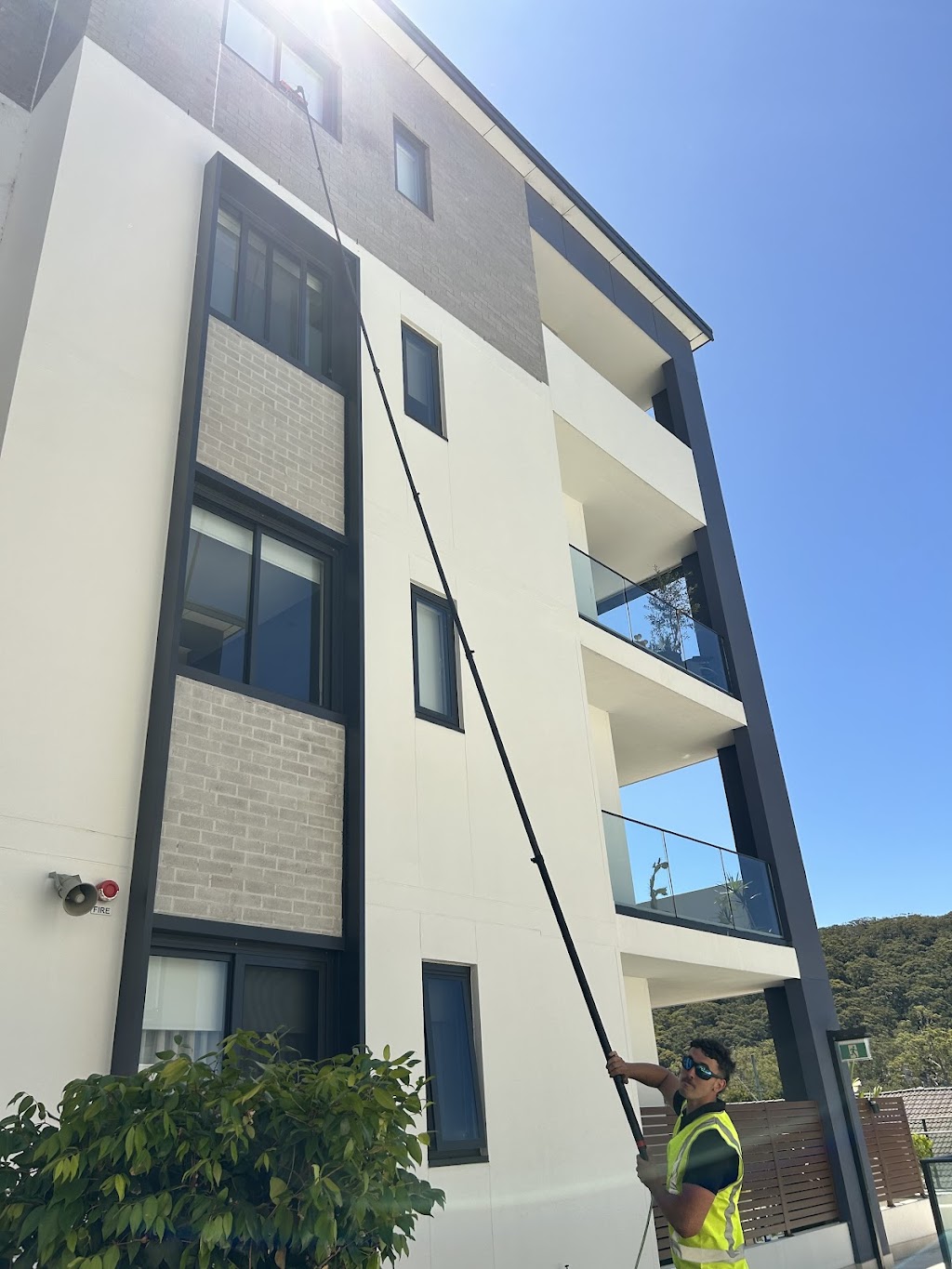 Coastal Cleans Cleaning Co. | 8 Montana Pl, Bateau Bay NSW 2261, Australia | Phone: 0481 610 126