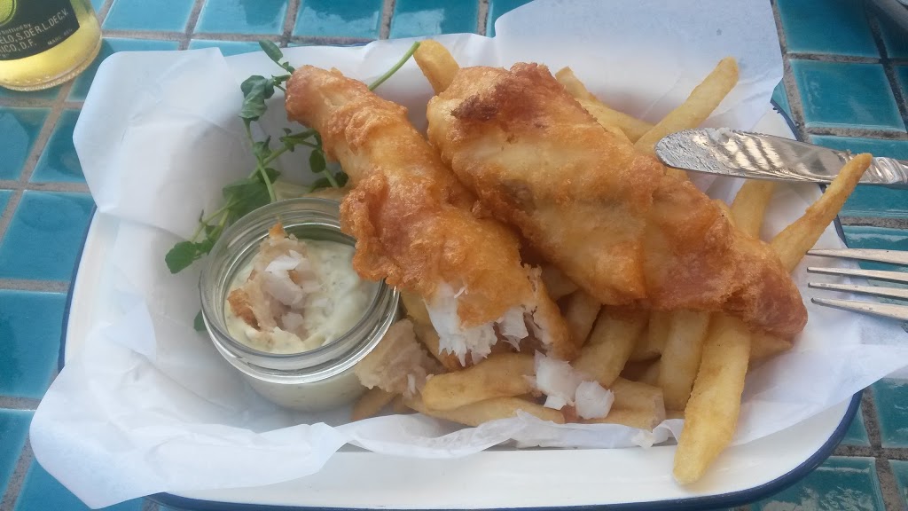 Fish & Chippery | 1 Military Rd, Watsons Bay NSW 2030, Australia | Phone: (02) 9337 5444