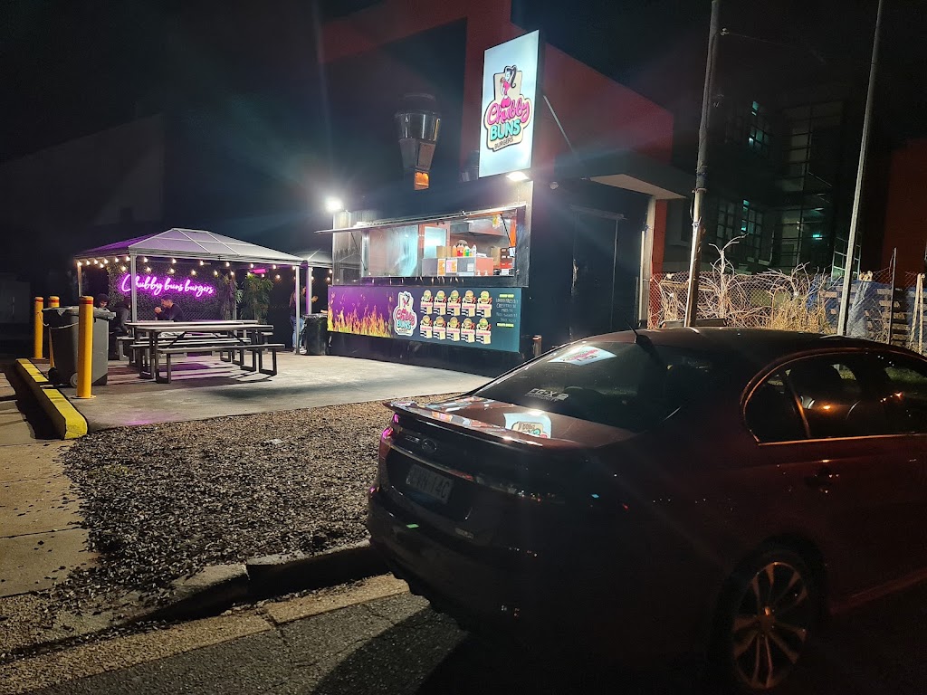 Chubby Buns Burgers Campbelltown | 100 Campbelltown Rd, Minto NSW 2566, Australia | Phone: 0426 696 228
