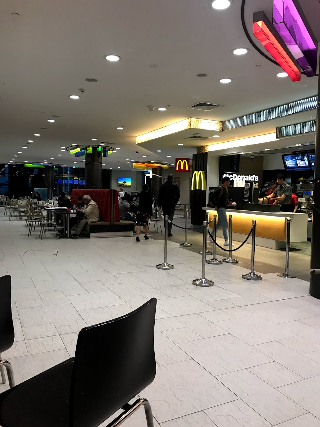 Crown Perth Food Court | Great Eastern Hwy, Burswood WA 6100, Australia | Phone: 1800 556 688